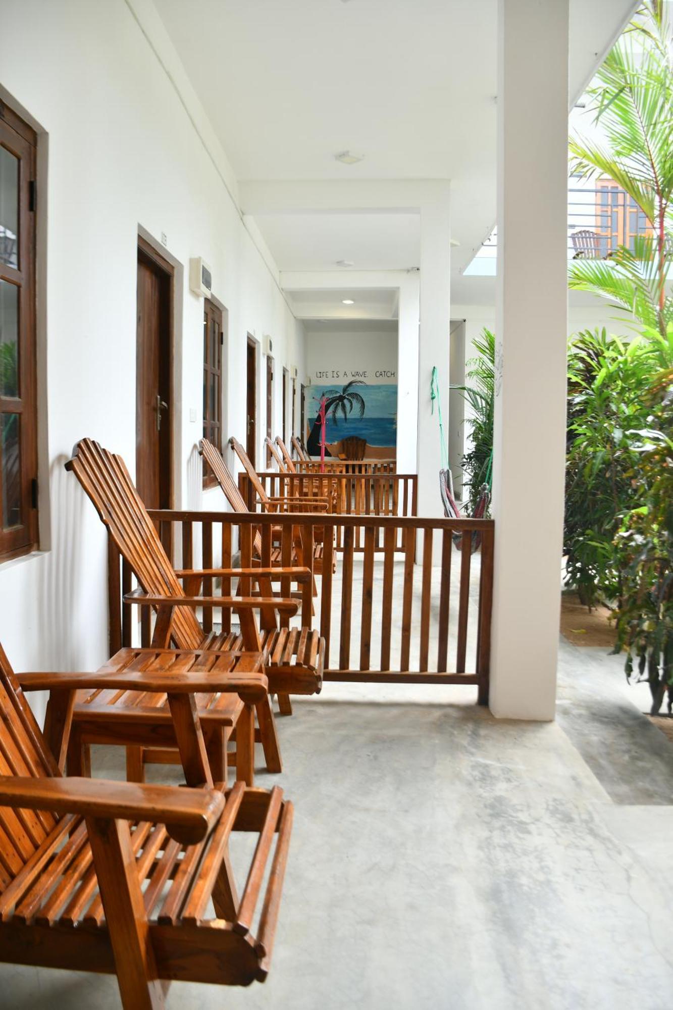 Pearl Of The Bay Hotel Arugam Bay Buitenkant foto