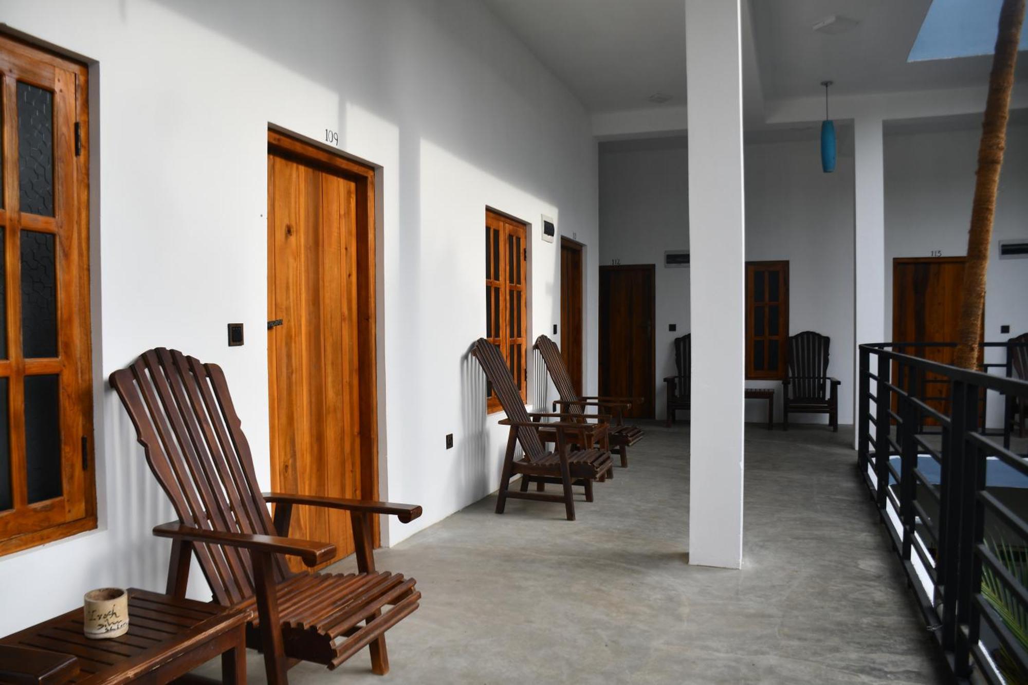Pearl Of The Bay Hotel Arugam Bay Buitenkant foto