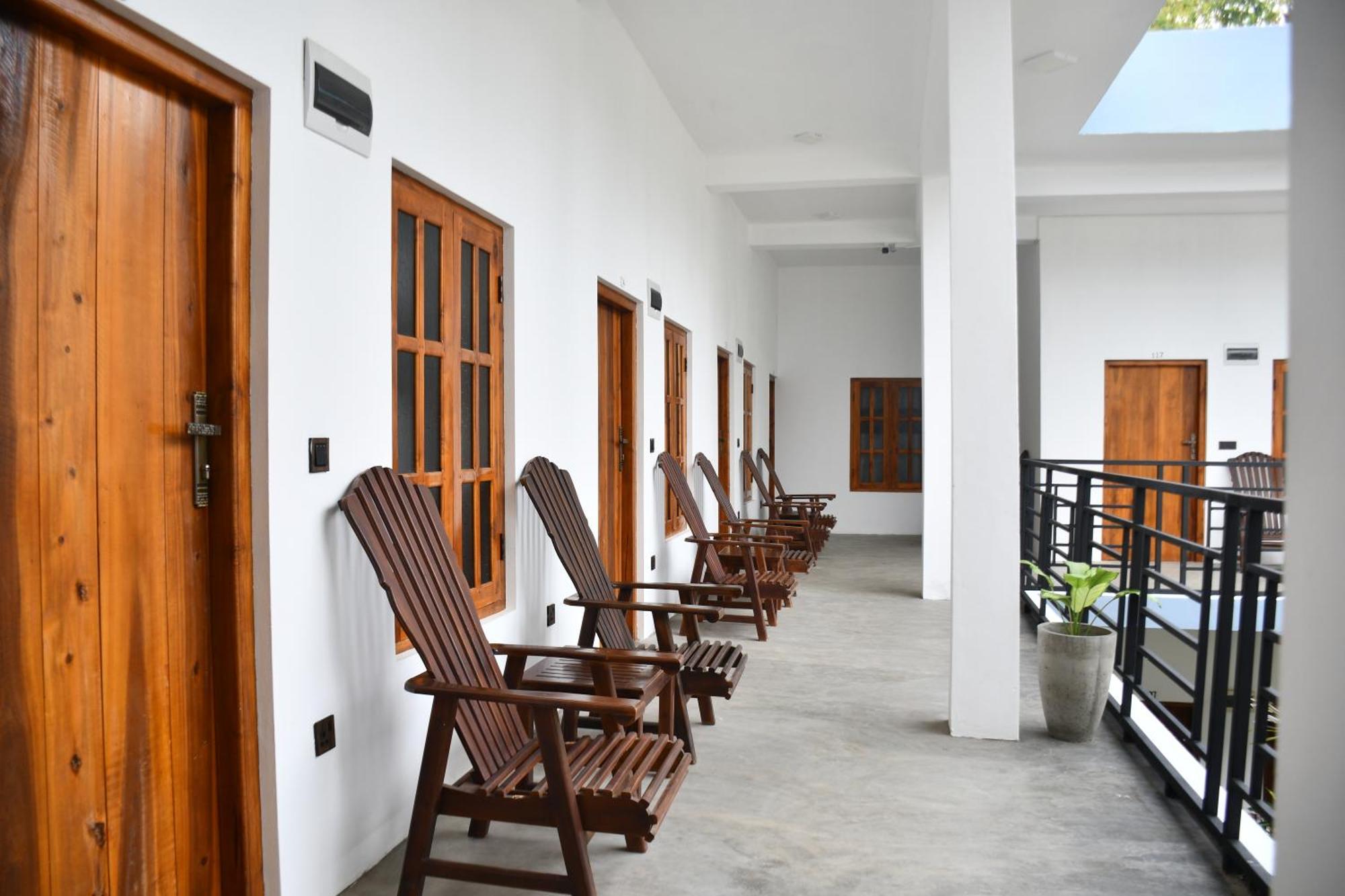 Pearl Of The Bay Hotel Arugam Bay Buitenkant foto