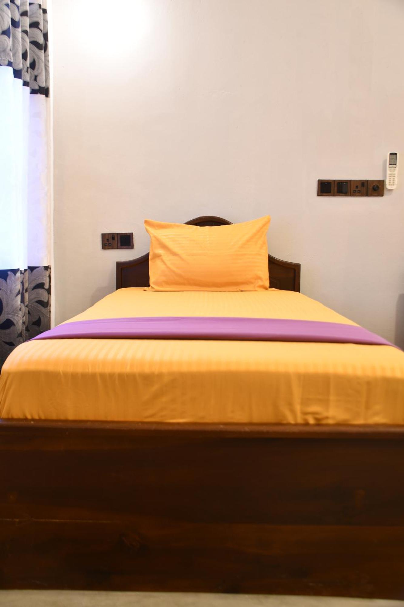 Pearl Of The Bay Hotel Arugam Bay Buitenkant foto