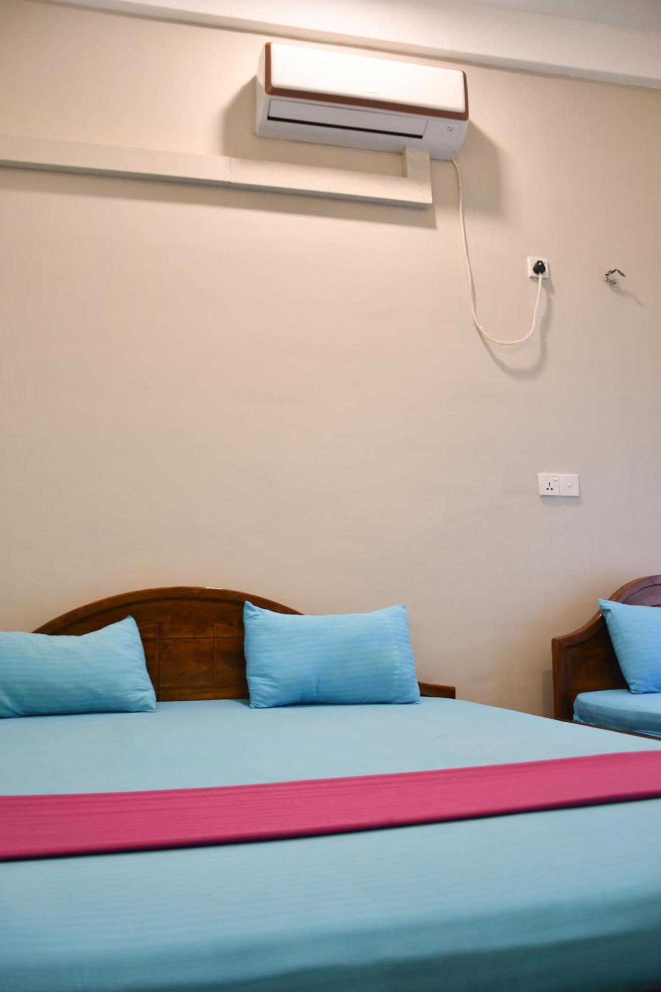 Pearl Of The Bay Hotel Arugam Bay Buitenkant foto