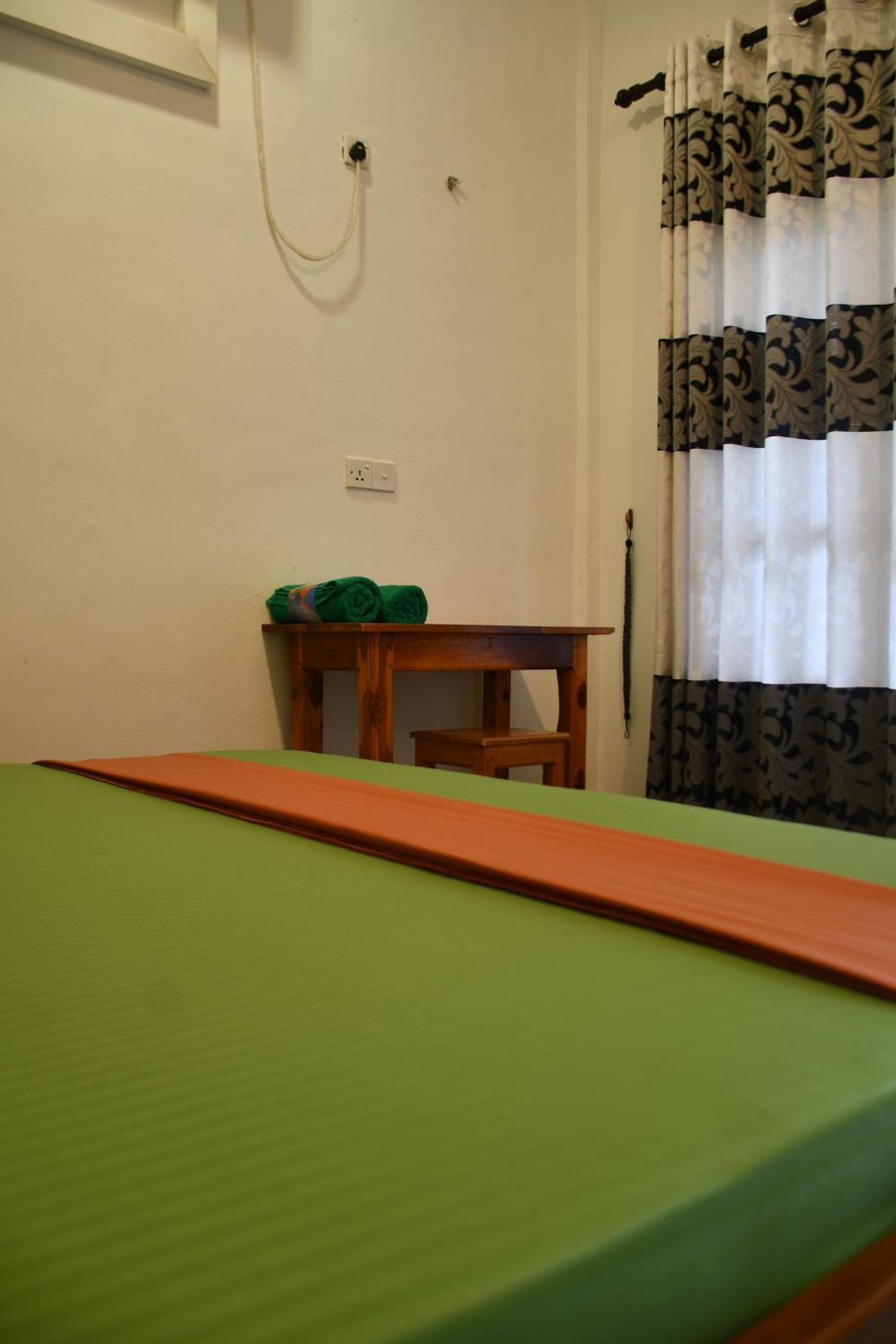 Pearl Of The Bay Hotel Arugam Bay Buitenkant foto